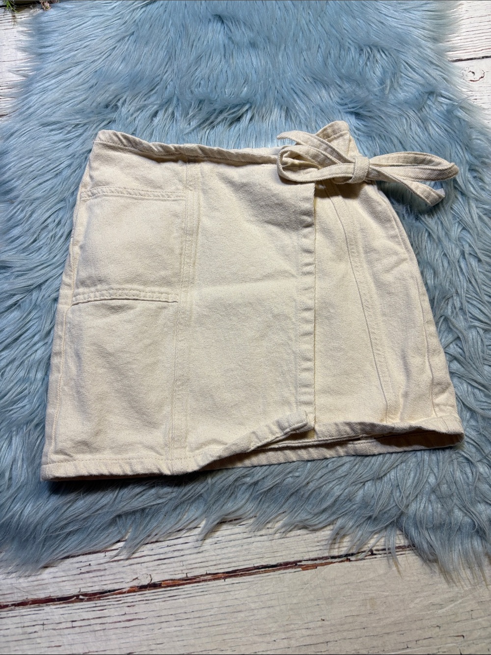BDG Cream Wrap Mini Denim Skirt with Tie sz XS